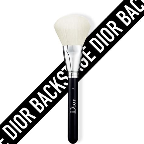 dior makeup brush no 14